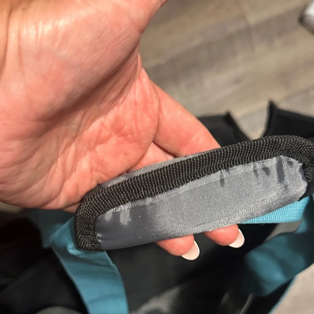 Pampered Chef Black Tote with Teal Trim